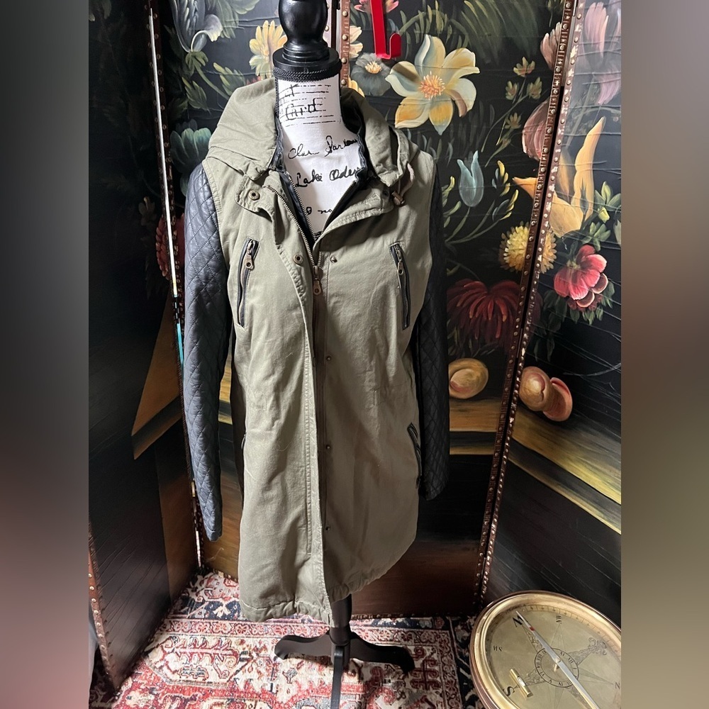 Victoria’s Secret Stylish Olive Green Jacket with Black Sleeves